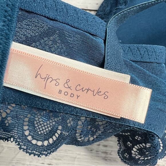 Hips & Curves City Chic M Racer Back Bralette Teal Blue 18/20 2x Plus Size NEW - Picture 9 of 13